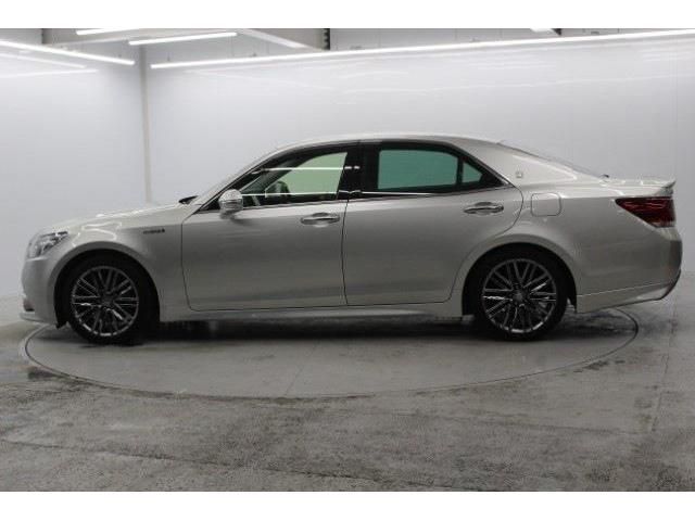 TOYOTA CROWN SEDAN HYBRID 2013 Image 31