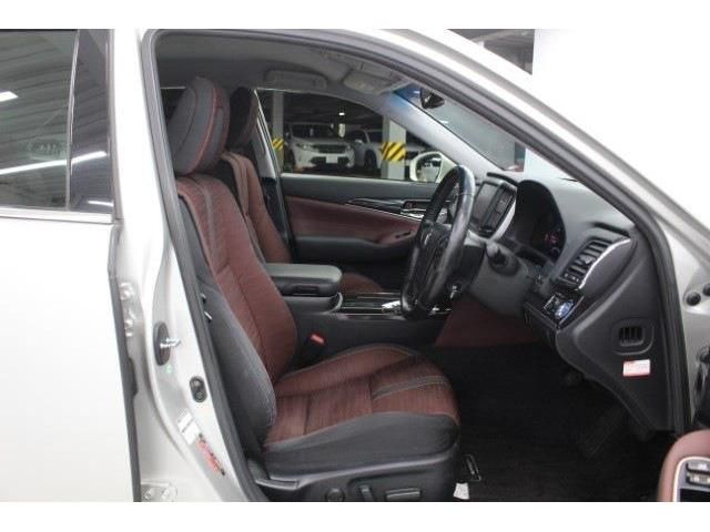 TOYOTA CROWN SEDAN HYBRID 2013 Image 31