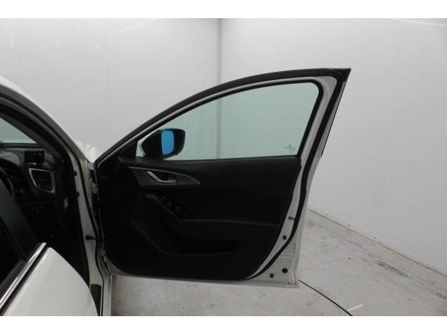 MAZDA AXELA SPORTS 2017 Image 31