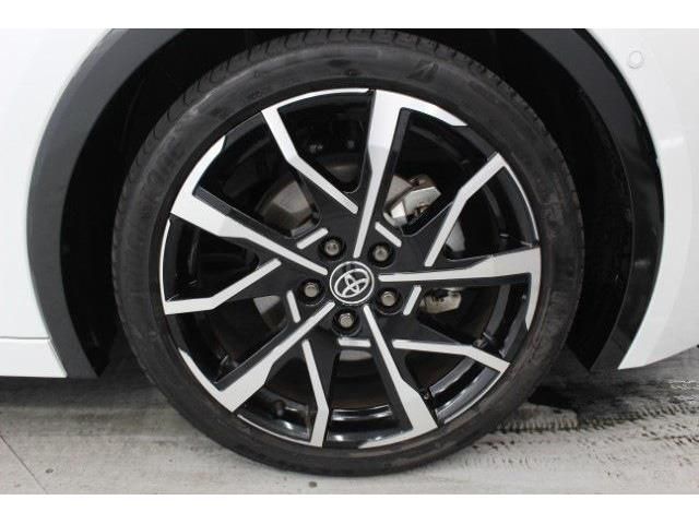 TOYOTA PRIUS PHV 2023 Image 31