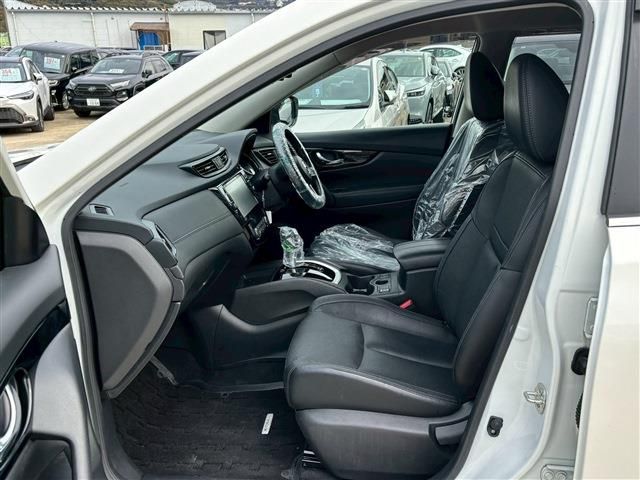 NISSAN X-TRAIL 2WD 2018 Image 31