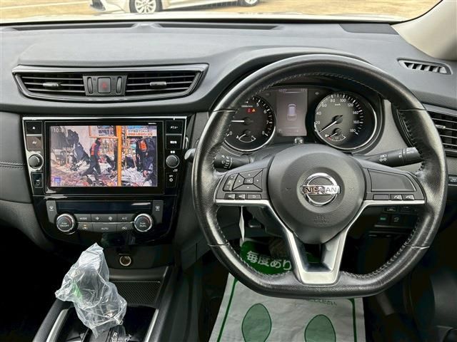 NISSAN X-TRAIL 2WD 2018 Image 31