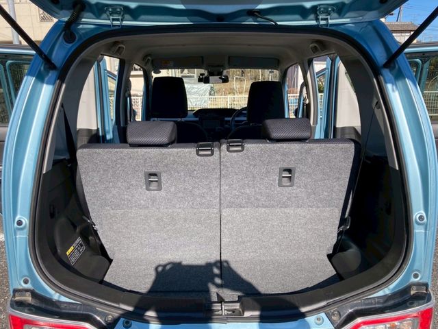 SUZUKI WAGON R 2018 Image 31