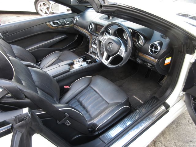 MERCEDES BENZ SL CLA 2012 Image 31