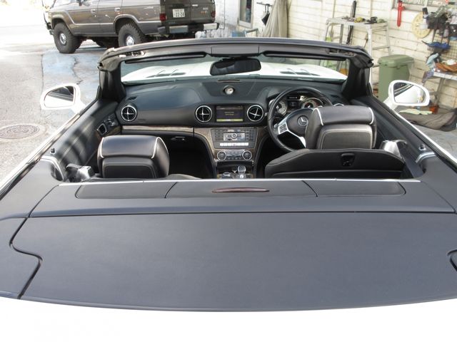 MERCEDES BENZ SL CLA 2012 Image 31