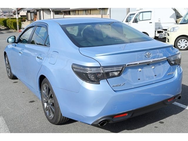 TOYOTA MARK X 2017 Image 31