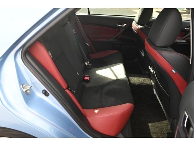 TOYOTA MARK X 2017 Image 31