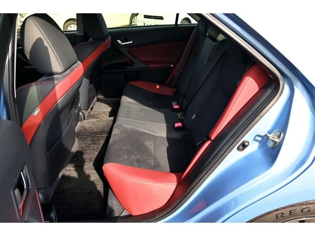 TOYOTA MARK X 2017 Image 31