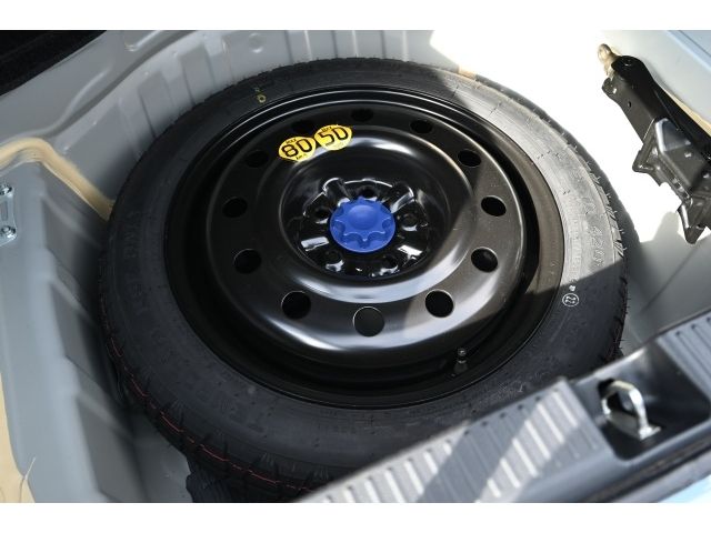 TOYOTA MARK X 2017 Image 31