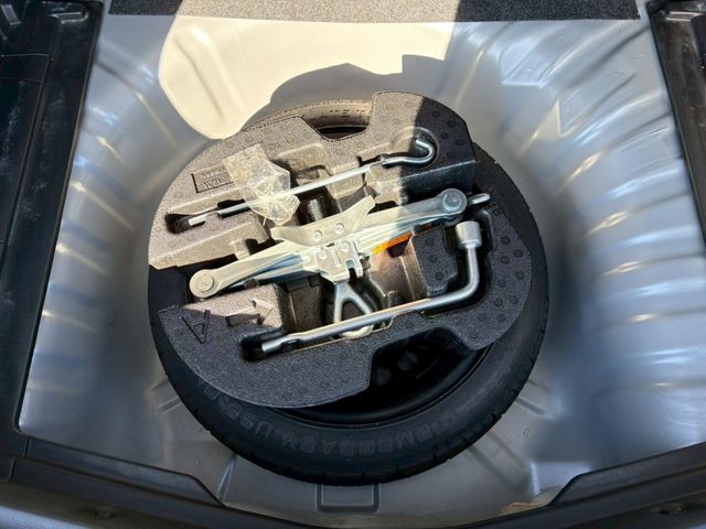 NISSAN NOTE 2015 Image 31