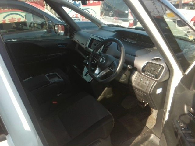 NISSAN SERENA  S-HYBRID 4WD 2021 Image 31