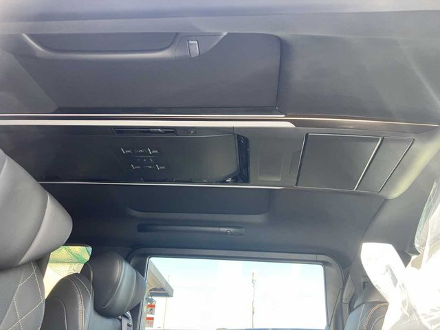 TOYOTA VELLFIRE 2025 Image 31