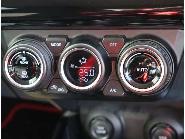 SUZUKI SWIFT 2019 Image 31