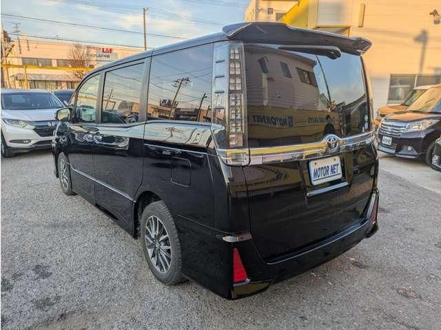 TOYOTA VOXY 2015 Image 31