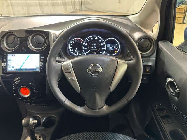 NISSAN NOTE 2015 Image 31