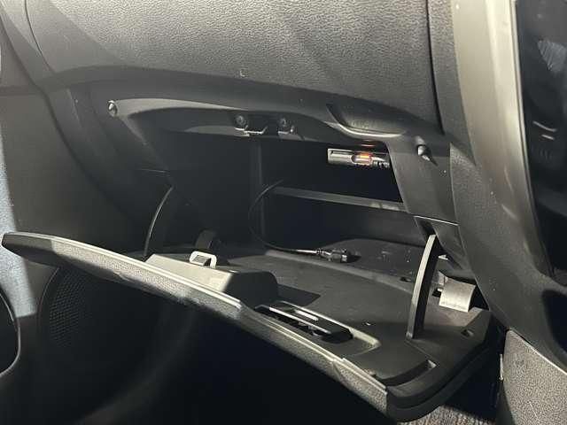 NISSAN NOTE 2015 Image 31