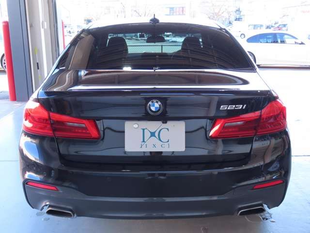 BMW 5SERIES SEDAN 2018 Image 31