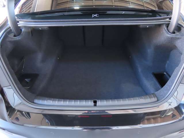 BMW 5SERIES SEDAN 2018 Image 31