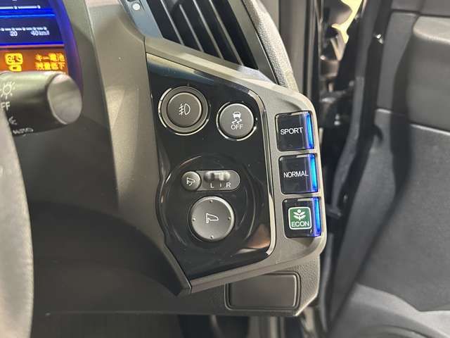 HONDA CR-Z 2012 Image 31