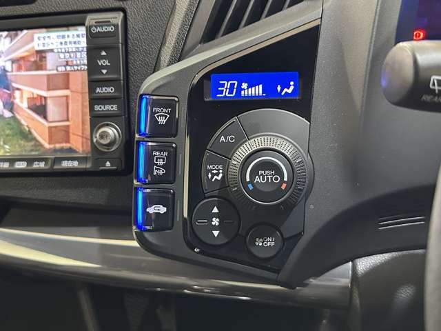 HONDA CR-Z 2012 Image 31