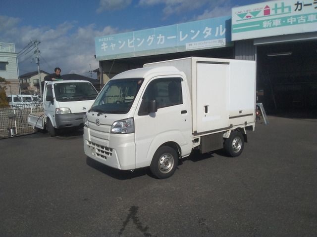 DAIHATSU HIJET TRUCK 4WD 2021 Image 31