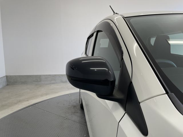 DAIHATSU MIRA E:S 2018 Image 31