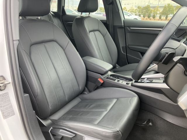 AUDI A3 SPORTBACK 2023 Image 31