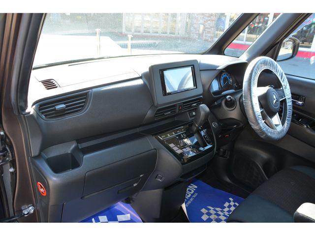 MITSUBISHI EK X SPACE 2021 Image 31