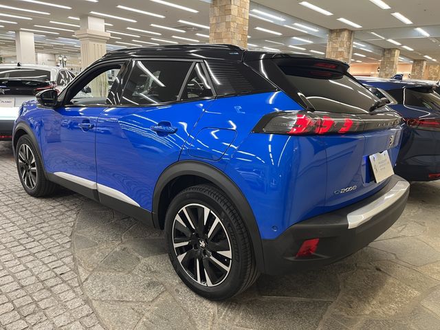 PEUGEOT E-2008 2022 Image 31