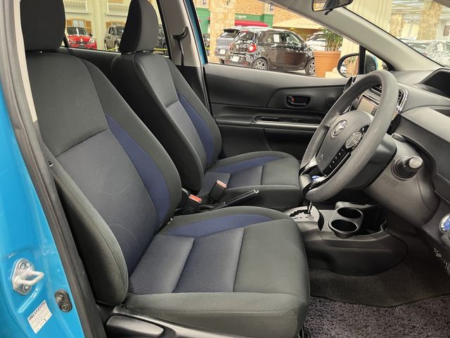 TOYOTA AQUA 2017 Image 31