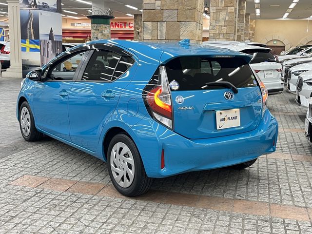 TOYOTA AQUA 2017 Image 31