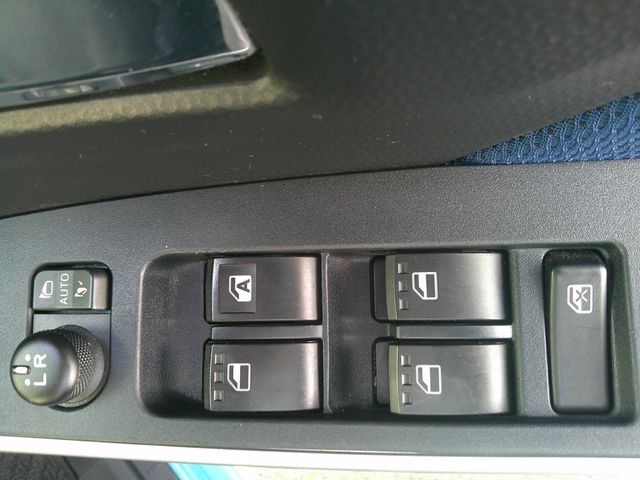 TOYOTA ROOMY 2019 Image 31