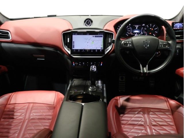 MASERATI GHIBLI SEDA 2022 Image 31