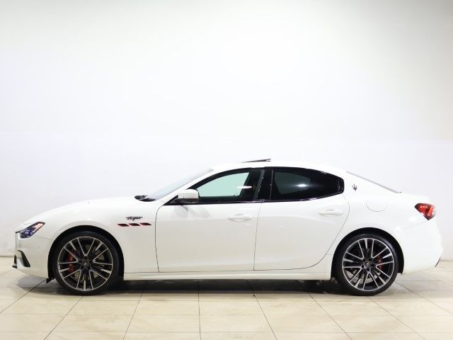 MASERATI GHIBLI SEDA 2022 Image 31