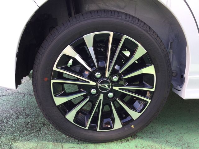 DAIHATSU TANTO CUSTOM 2025 Image 31