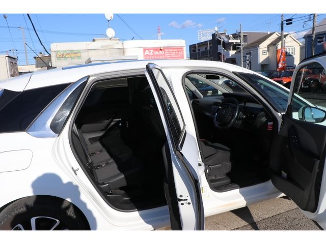 CITROEN C4 PICASSO 2018 Image 31