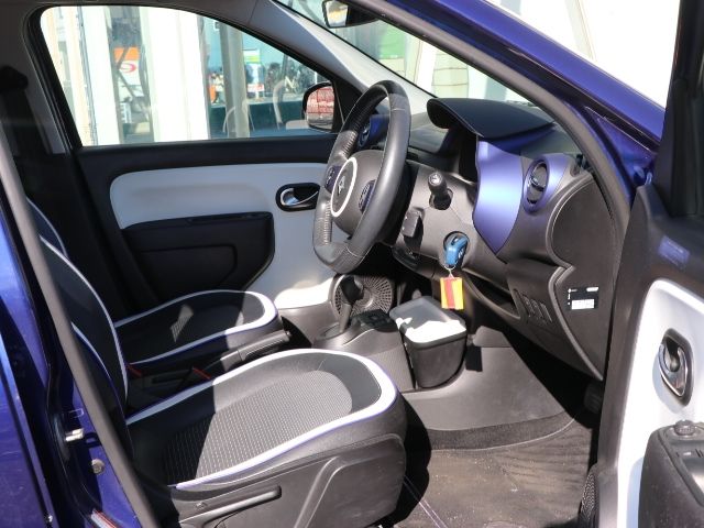 RENAULT TWINGO 2017 Image 31