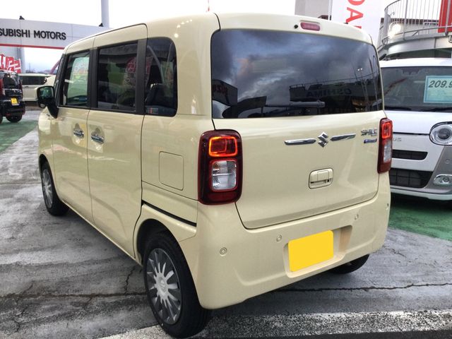 SUZUKI WAGON R SMILE 2024 Image 31
