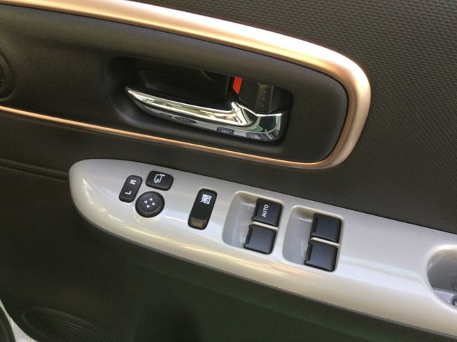 SUZUKI WAGON R SMILE 2024 Image 31