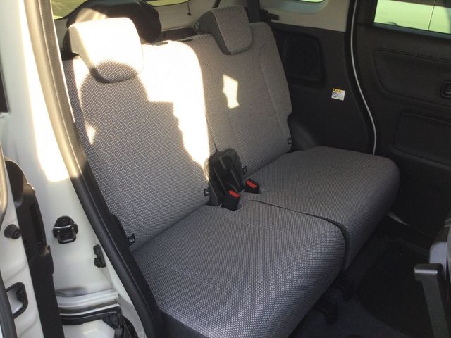 SUZUKI WAGON R SMILE 2024 Image 31