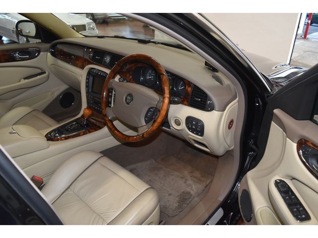 JAGUAR XJSERIES SEDA 2005 Image 31