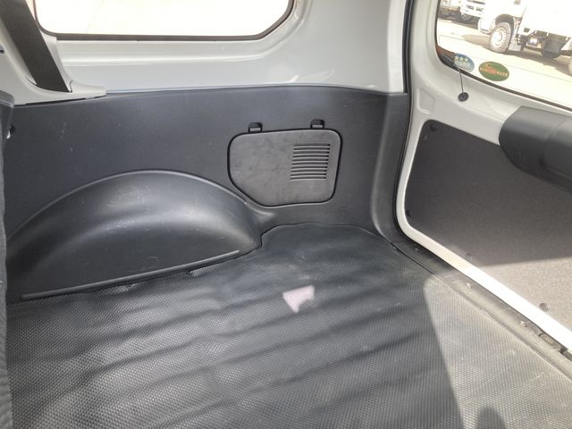 TOYOTA PROBOX VAN 2WD 2020 Image 31