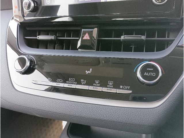 TOYOTA COROLLA TOURING 2022 Image 31