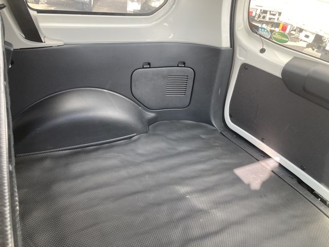 TOYOTA PROBOX VAN 2WD 2019 Image 31