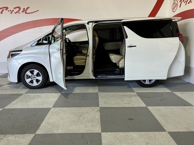 TOYOTA ALPHARD 4WD 2018 Image 31
