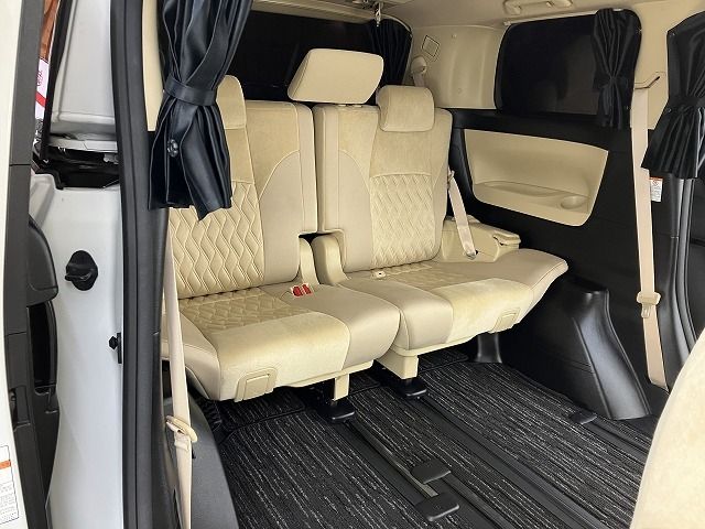 TOYOTA ALPHARD 4WD 2018 Image 31