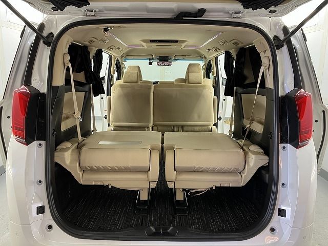 TOYOTA ALPHARD 4WD 2018 Image 31