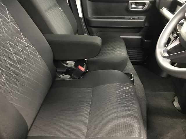 DAIHATSU ATRAI VAN 4WD 2022 Image 31