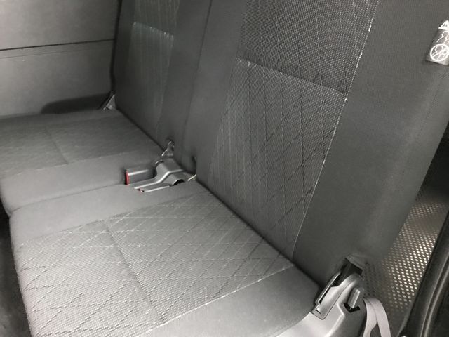 DAIHATSU ATRAI VAN 4WD 2022 Image 31