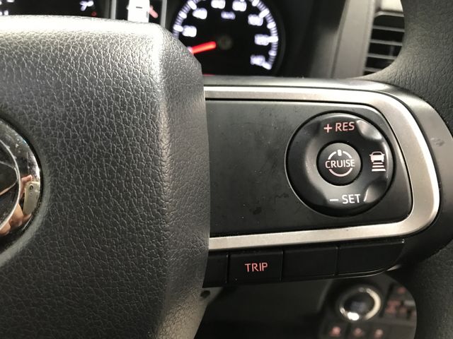 DAIHATSU ATRAI VAN 4WD 2022 Image 31